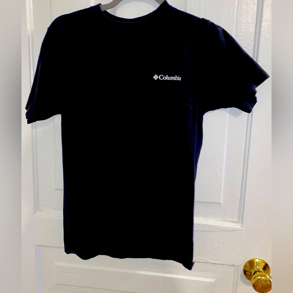Columbia tshirt